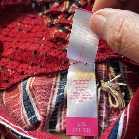 No Boundaries Buttoned Front Striped Top. Size Large. P63/A2292 - Picture 6 of 6